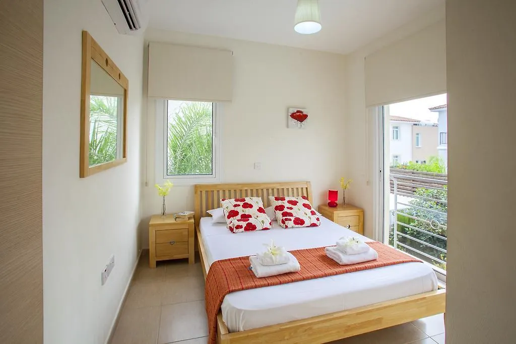 Villa Cliantha Πρωταράς Κύπρος